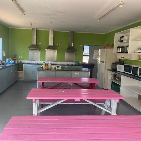 A Pousada Peace Haven Backpackers Blenheim Exterior foto