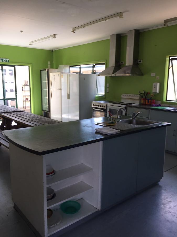A Pousada Peace Haven Backpackers Blenheim Exterior foto